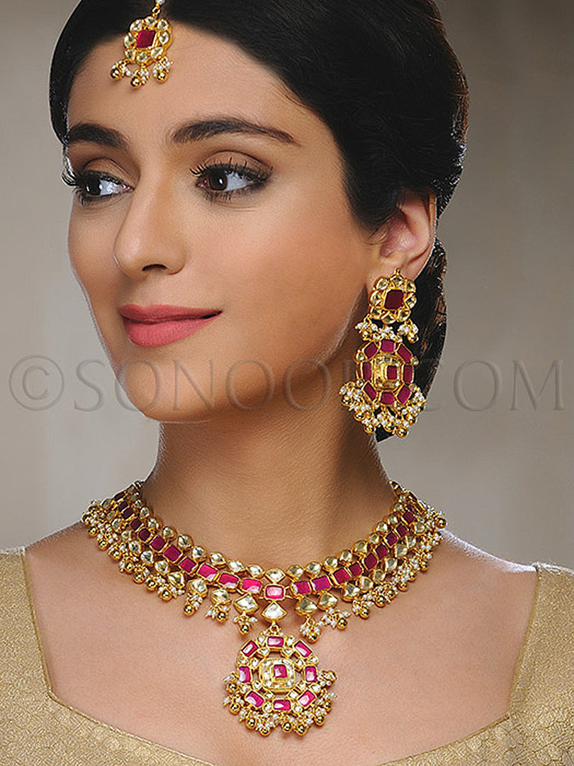 Vonisha Kundan Red Jade Bridal Set