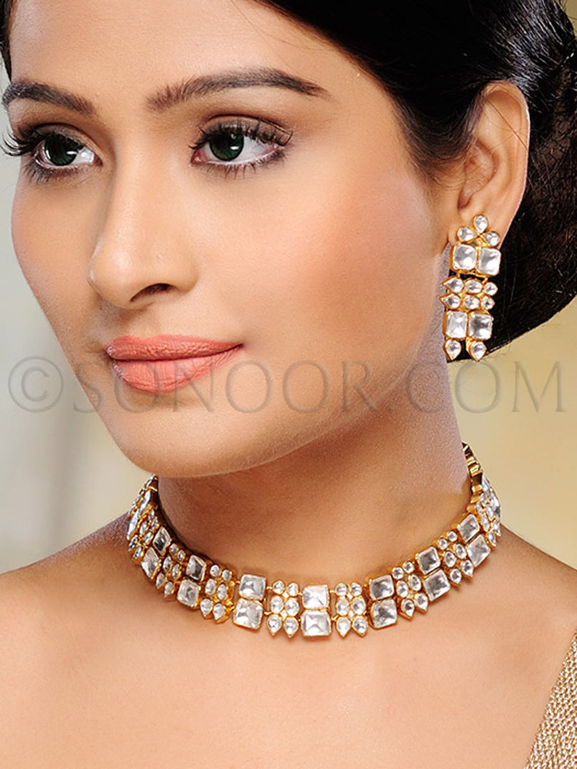 Elili Antique Gold Plated Kundan Choker Necklace Set