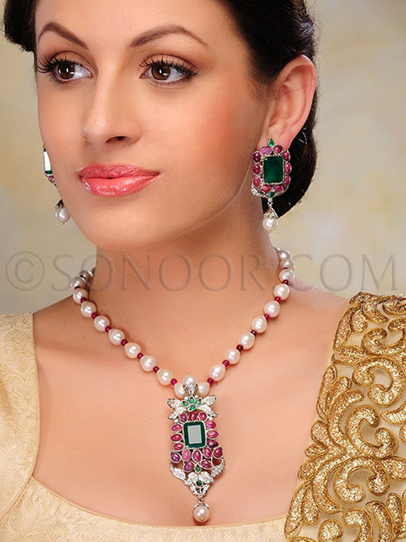 Kanvi Ruby Green Stone Pearl String Pendant Set