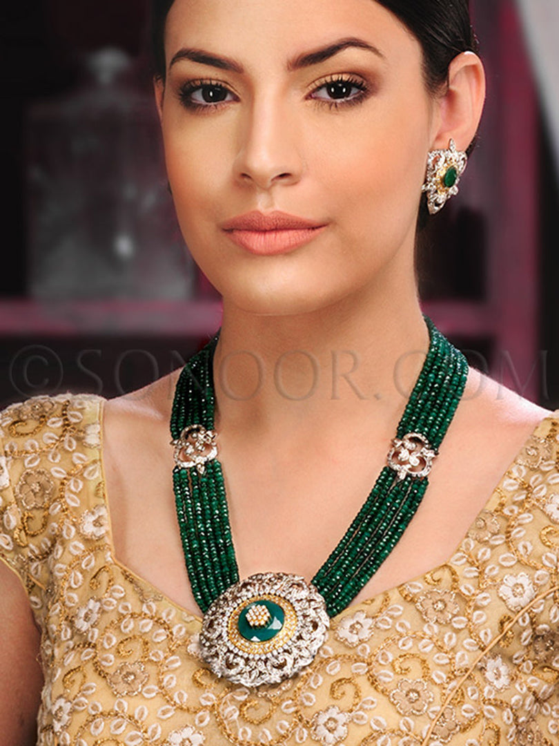 Runa Victorian Green Stone Long Pendant Set
