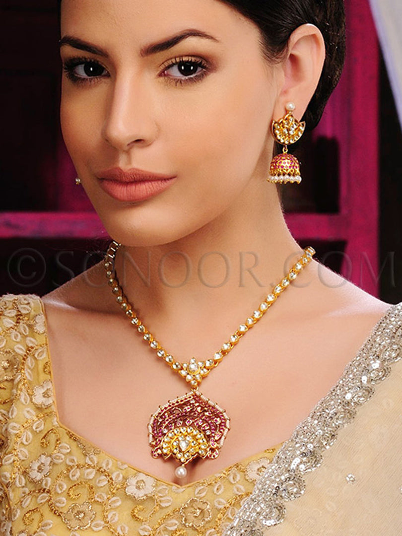 Yuvika Red Jade Kundan Pendant Set