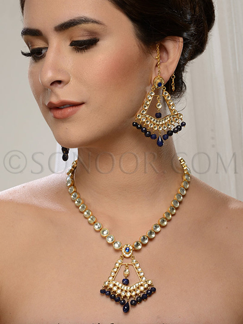 Habi Kundan Blue Stone Pendant Set
