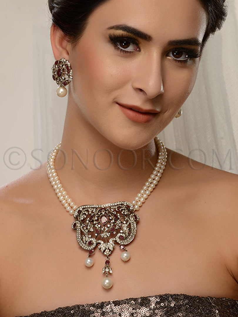Ratima Victorian Ruby Pearl String Pendant Set