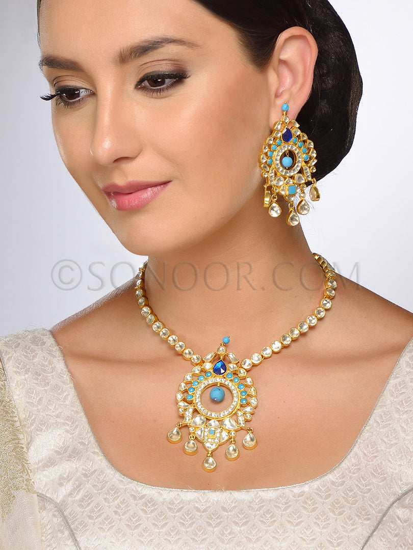 Sima Kundan Blue Stone Pendant Set