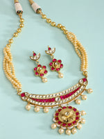 Load image into Gallery viewer, Diya Gold Plated Kundan &amp; Pearl Necklace Set
