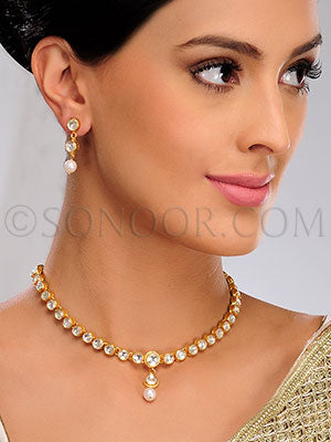 Haiya Pachi kundan and pearl Necklace Set