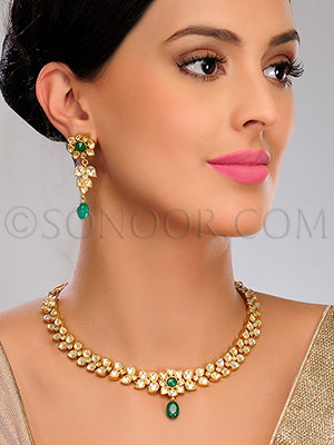 Nithya Pachi kundan and green agate stones Necklace Set
