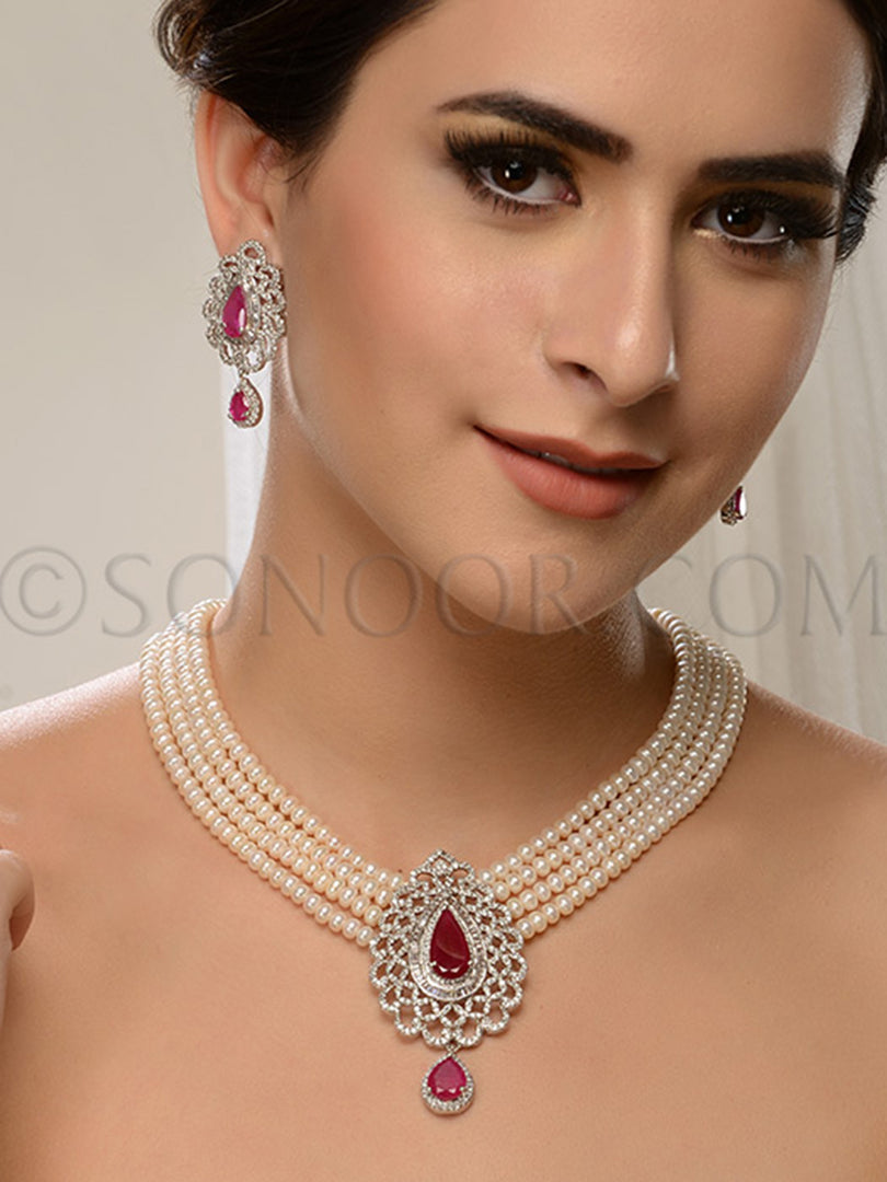 Chetna red jade stones & pearl Strings Necklace Set