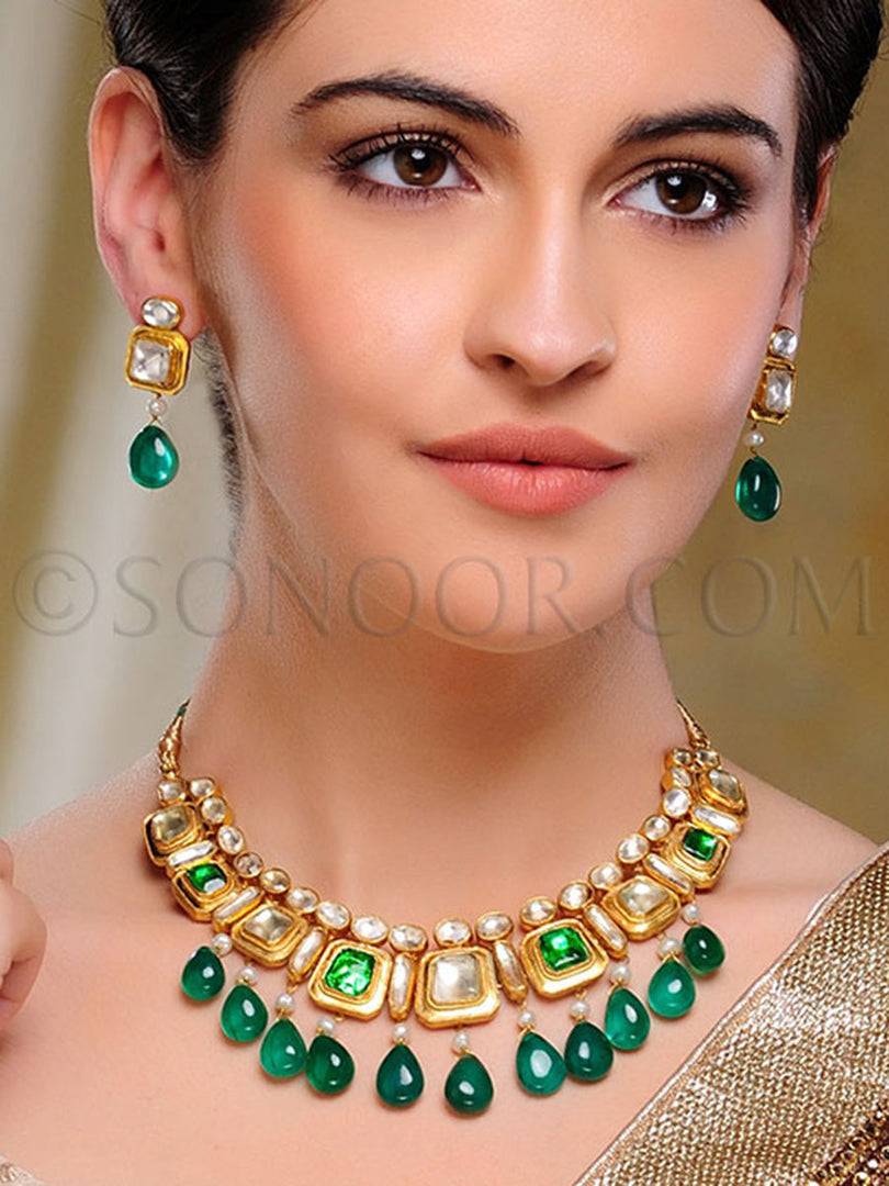 Limna Antique Kundan Green Stone Necklace Set