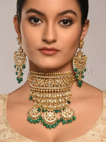 Load image into Gallery viewer, Ikshika Kundan Big Choker Necklace Set
