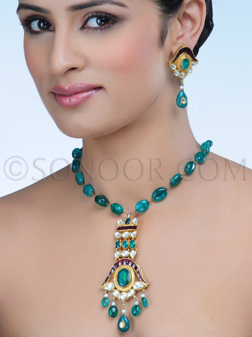 Ragini Rhodonite Emerald Pendant Set