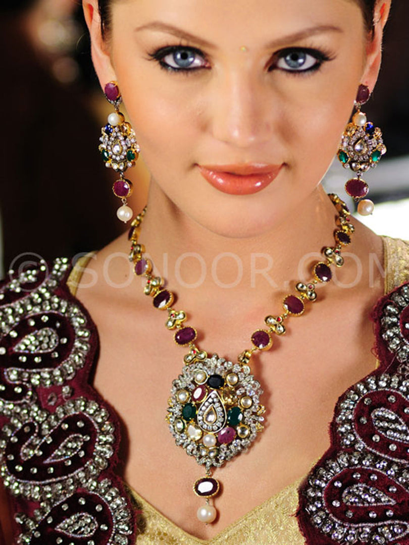 Husna Victorian Classy Multi Stone Pendant Set
