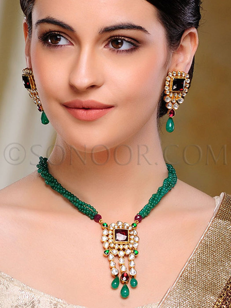 Inia Rhodonite Kundan Jade Pendant Set