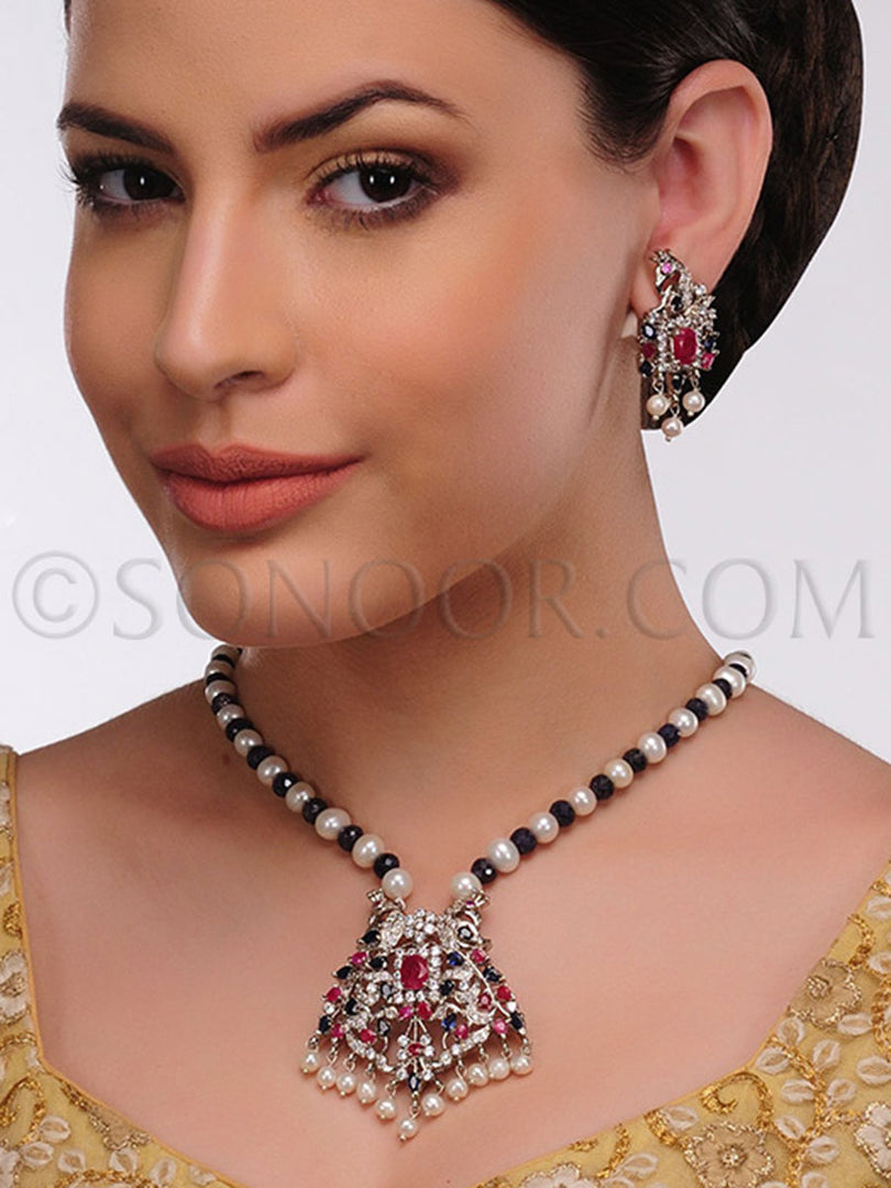 Enuka Blue Red Jade Pearl Pendant Set
