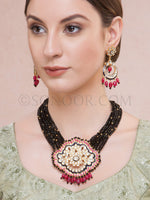 Load image into Gallery viewer, Vishva Red Jade Black Stone String Pendant Set
